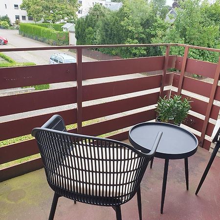 --Renoviert-- Ruhige 1-Zimmer Einliegerwohnung Mit Kueche Und Bad In Grossburgwedel Exteriör bild